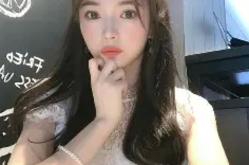 王力宏内地演唱会后台曝光！飙英语逗乐女助理笑声不断气氛和谐