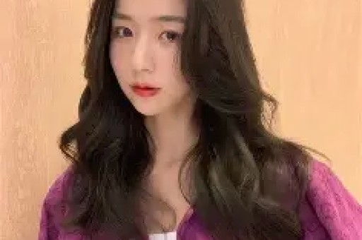 周星驰新片《女足》拍摄现场曝光：简陋设备引发全民大讨论星爷葫芦里卖的什么药？