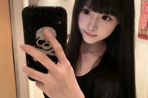 APINK画报拍摄幕后花絮-娱乐在线观看